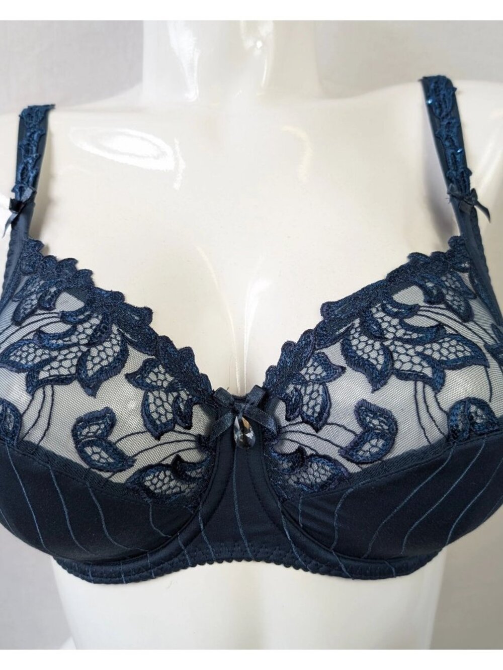 Prima Donna Primadonna Bra Womens Size 32D Black Deauville Lace Full Cup